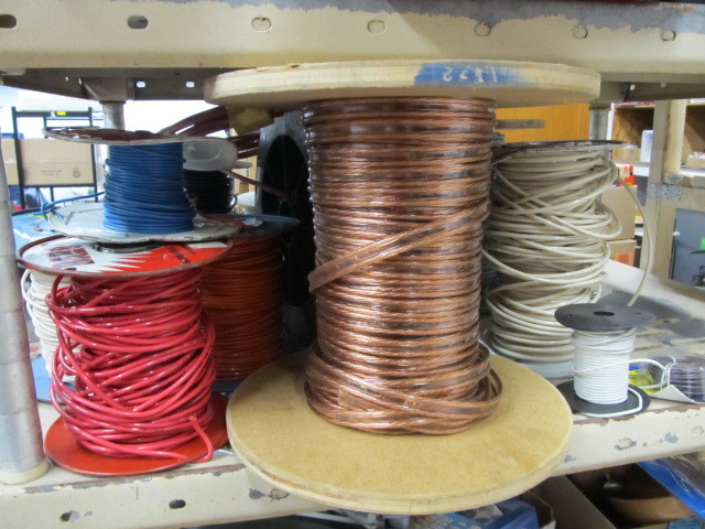 lot 107 image: Lot of Assorted Cable 