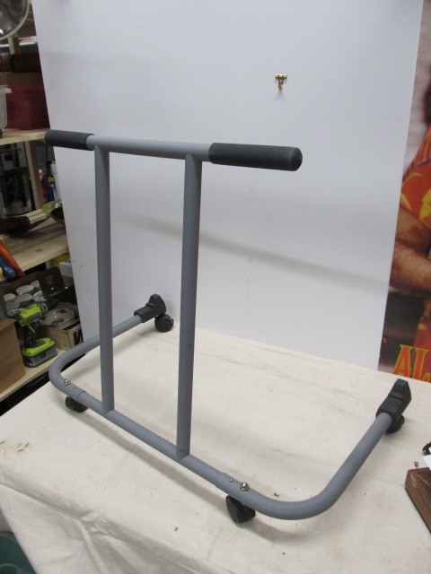 lot 108 image: Saratoga Hard Top Convertible Rolling Storage RackDolly
