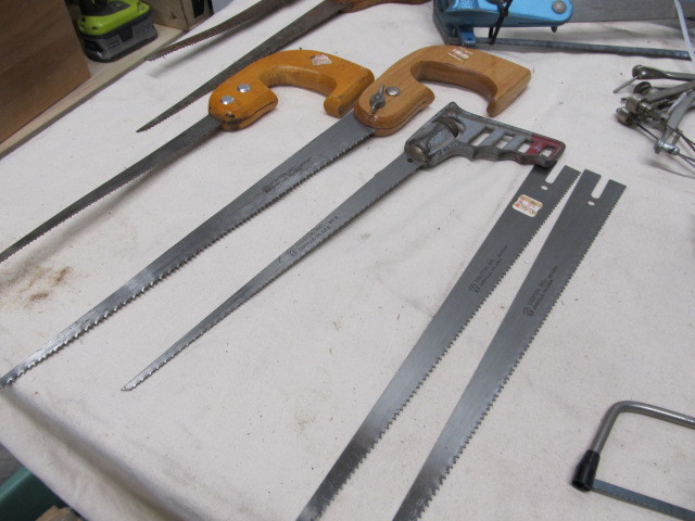 lot 153 image: Large Lot of Assorted Vintage and Newer Saws