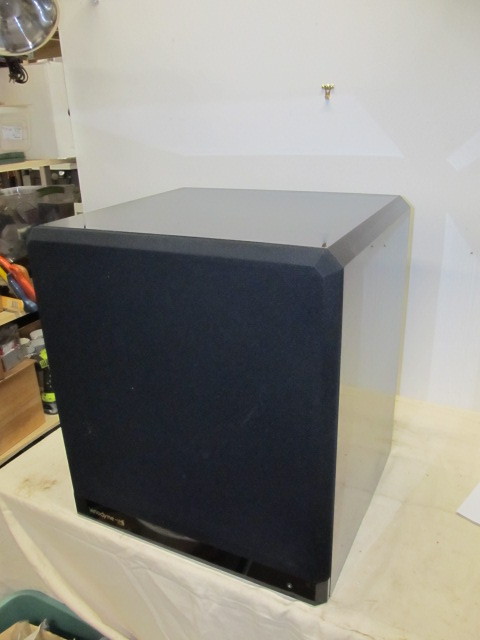 lot 1 image: Flawless MINT High End VELODYNE HGS-18 Subwoofer