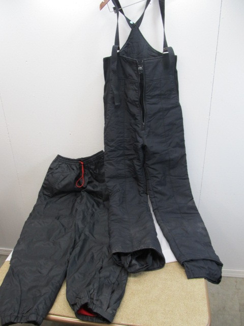 lot 24 image: 2 Pair Mens Snow Pants - sizes M & XL