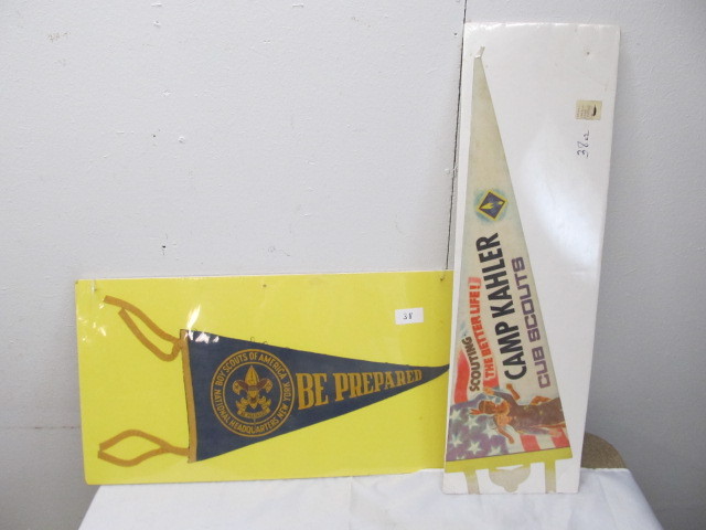 lot 38 image: Vintage Boy Scout Pennants