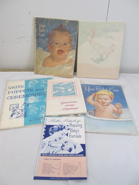 lot 56 image: Lot of Assorted Vintage Paper Ephemera -Baby Themed Literature