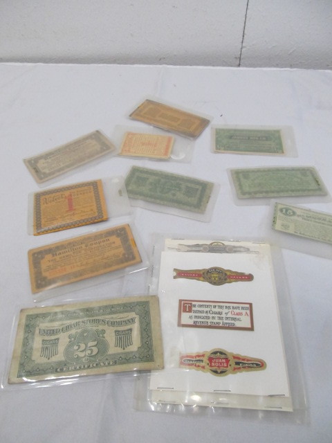 lot 61 image: Lot of Vintage Cigar Labels Coupons