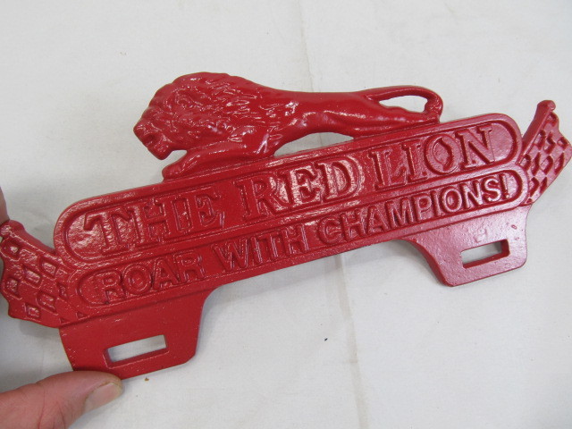lot 111 image: The Red Lion Gasoline License Topper