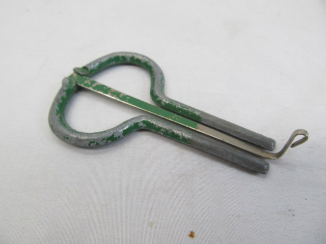 lot 123 image: Vintage Mouth Harp