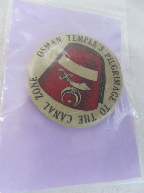 lot 143 image: Canal Zone Pilgrimage Pinback