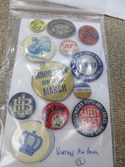 lot 193 image: Lot of Misc Vintage Advertising Pinbacks