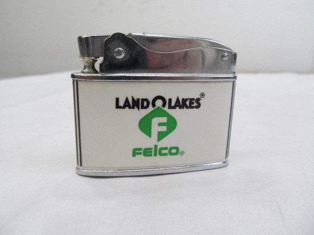 lot 233 image: Land OLakes Felco Lighter