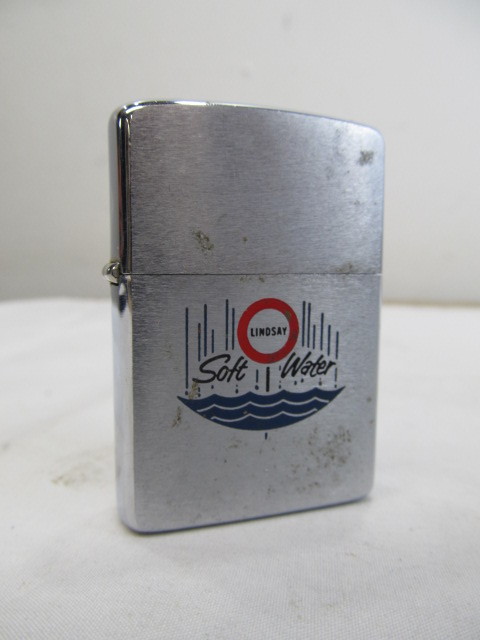 lot 234 image: Zippo Lindsey Soft Water Lighter