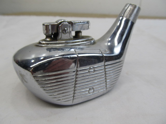 lot 250 image: Novelty Golf Lighter