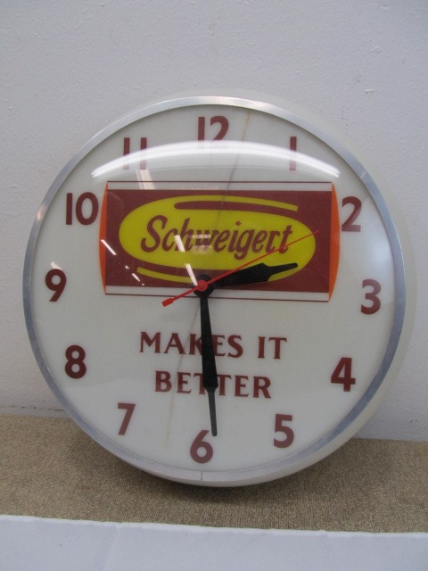 lot 274 image: Schweigert Meats Advertising Clock