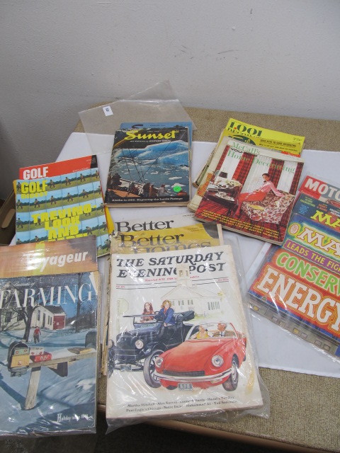 lot 283 image: Lot of Assorted Vintage Magazines