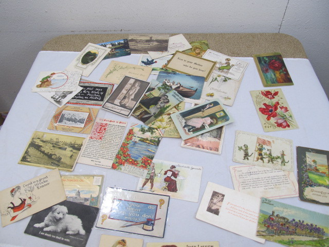 lot 286 image: Large lot of Early 1900s Post Cards