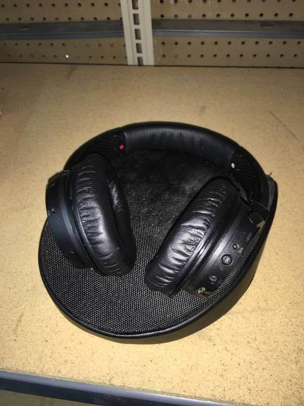 SONY WIRELESS HEADPHONES, MSRP $139.99