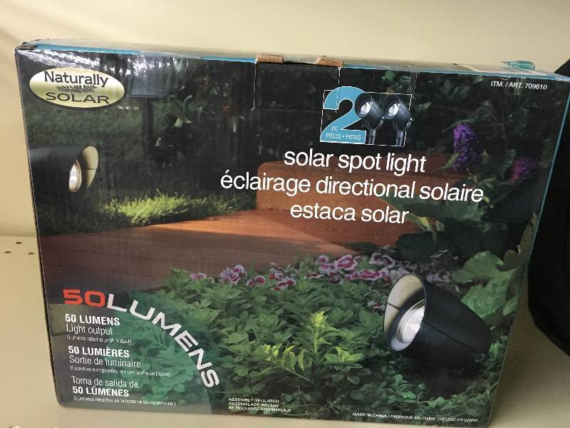 SOLAR SPOTLIGHTS 2 PK, MSRP $14.99
