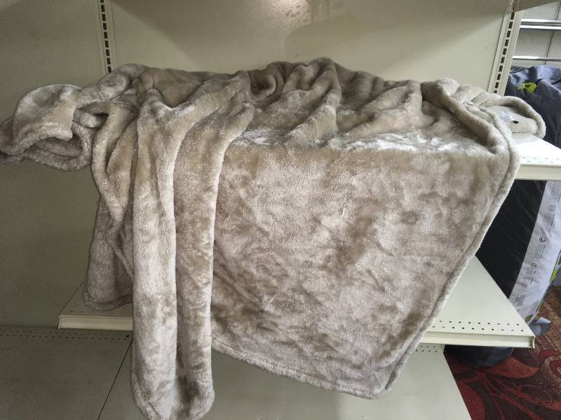 ULTRA LUX TWIN BLANKET, MSRP $11.99