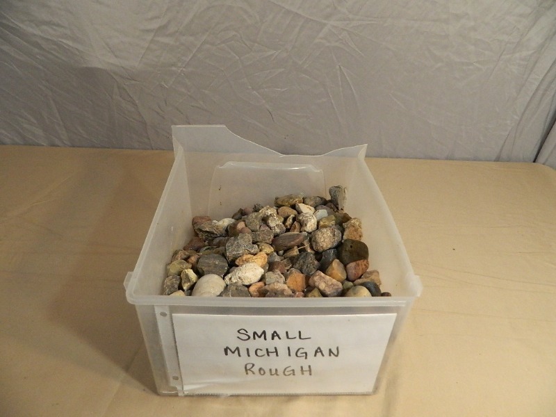 lot 11 image: Rocks, Gems, Etc