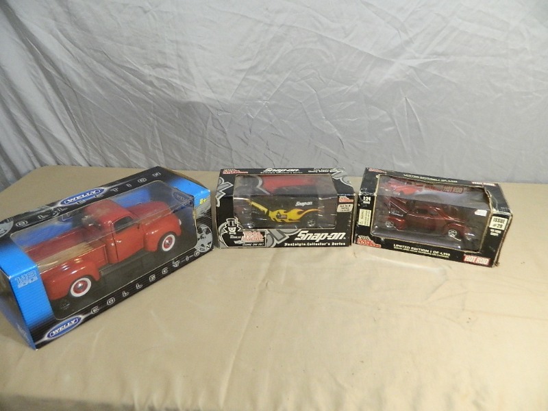 lot 16 image: Snap On Collector Car and more