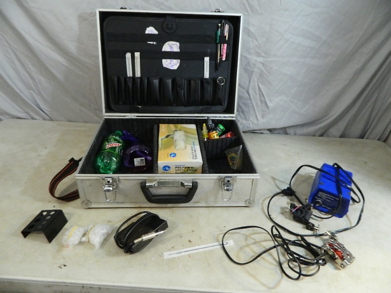 lot 39 image: Tattoo Gun and Accessories