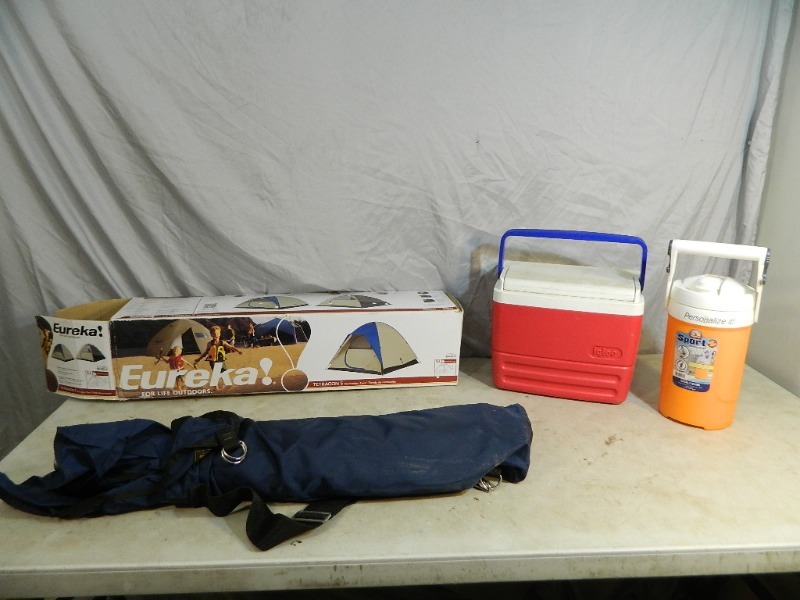 lot 55 image: Camping Supplies