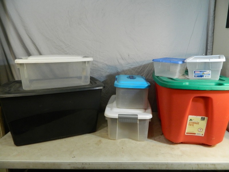 lot 129 image: Totes with Lids
