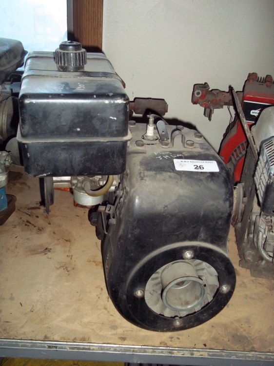 lot 26 image: 7 HP TEC Horizontal Shaft Motor