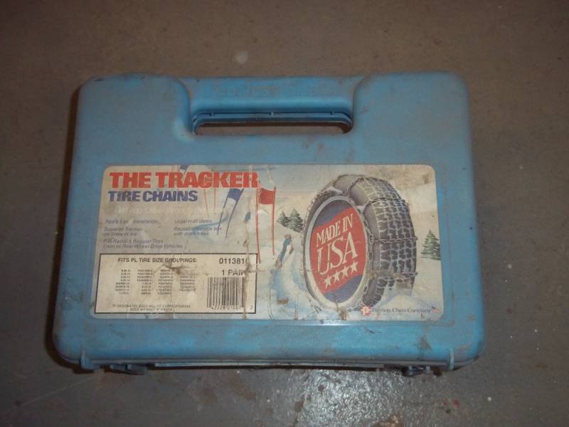lot 85 image: New Tire Chains