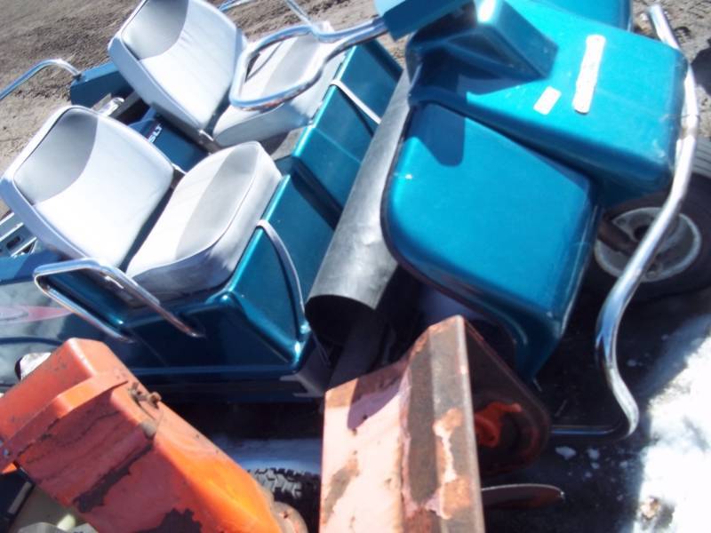 lot 170 image: Golf Cart for parts or repair