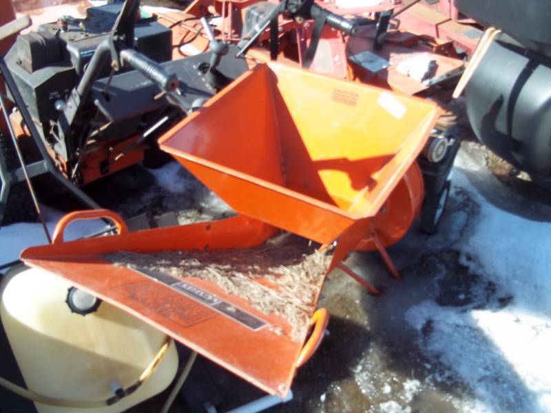 lot 172 image: Chipper Shredder for parts or repair