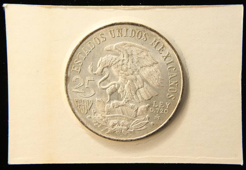 1968 MEXICO 25 PESO 72% SILVER OLYMPIC COMMEMORATIVE (22.5 GRAMS)