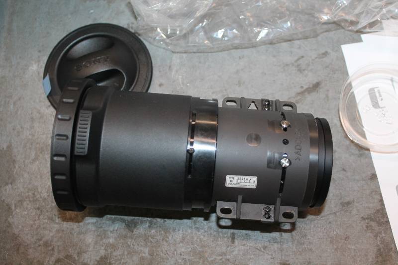lot 122 image: Lot of (3) Sony VPLL-ZM41D Projection Lenses