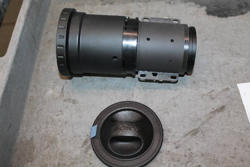 lot 133 image: Lot of (3) Sony VPLL-ZM41D Projection Lenses