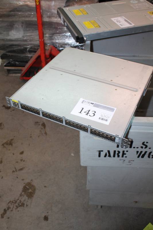 lot 143 image: Cisco Nexus Rack-Mount 2248TB  1GE Fabric Extender