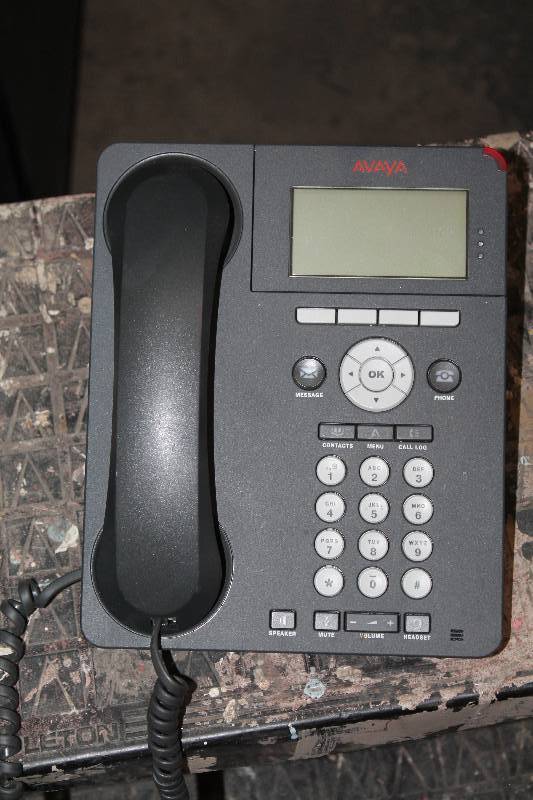 lot 142 image: Lot of (10) Avaya Phones