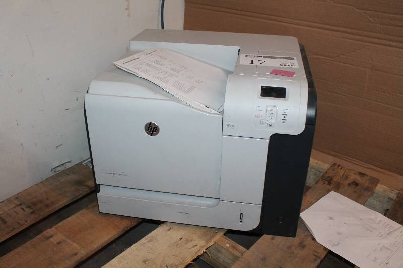 lot 17 image: HP LaserJet 500 Color M551 Printer