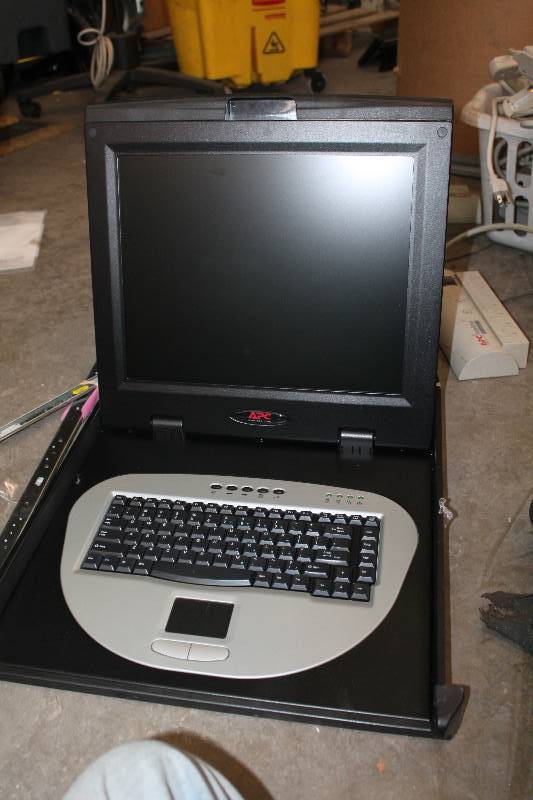 lot 23 image: APC Laptop