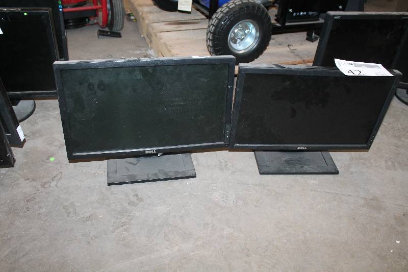 lot 42 image: Lot of (2) Dell Computer Monitors