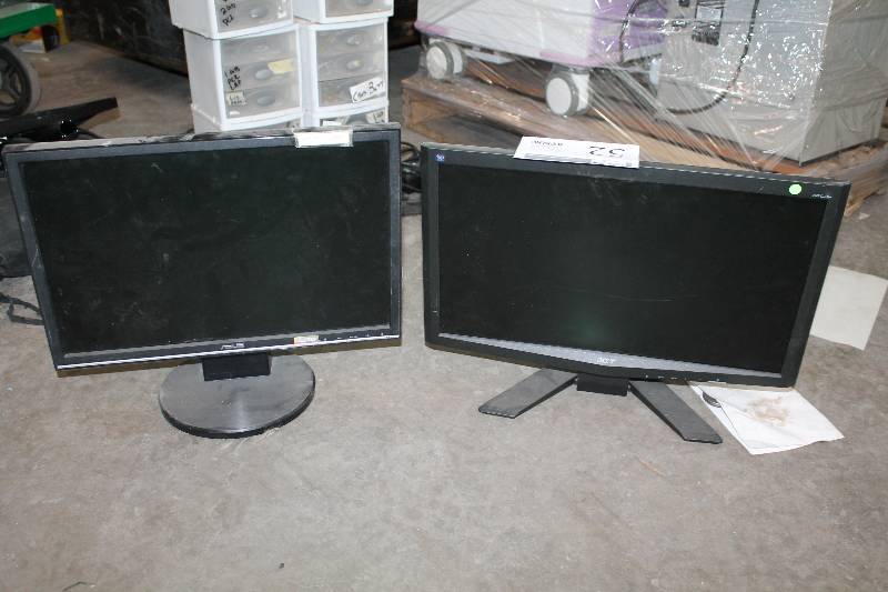 lot 52 image: Lot of (2) Computer Monitors - Asus, Acer