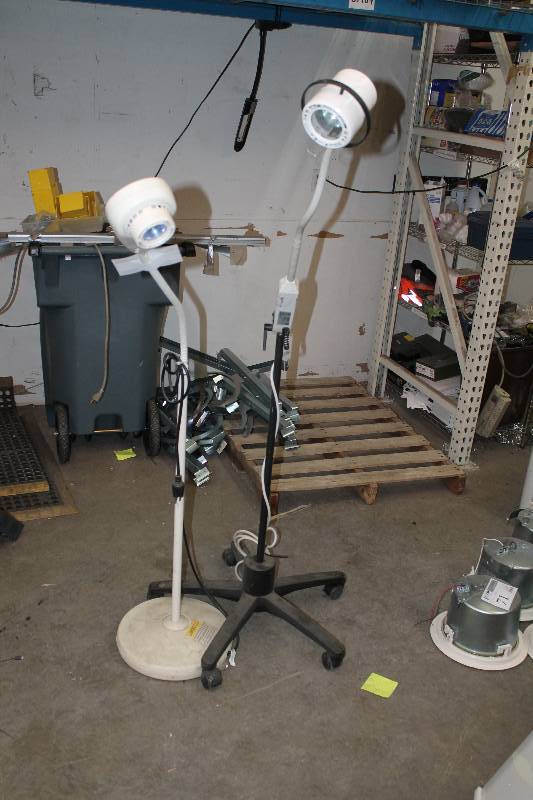 lot 79 image: Lot of (2) WelchAllyn Medical Floor Lamps - 1 Rolling, 1 Stationary