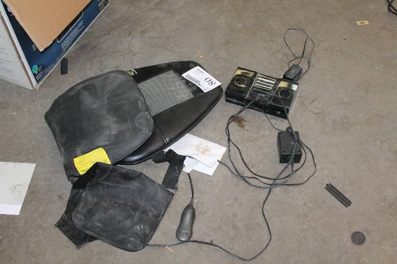lot 80 image: Lot of (2) Electronics - Homedics Shiatsu Massaging Cushion SBM-200, iHome iPod Dock