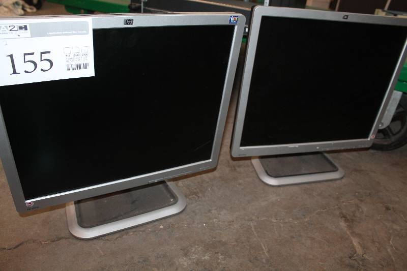 lot 155 image: Lot of (2) HP L1910 Computer Monitors