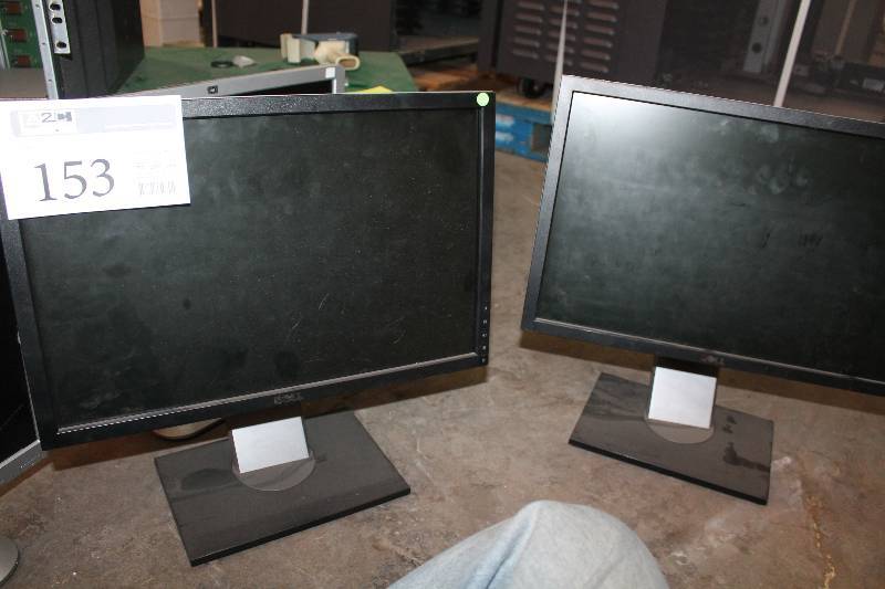 lot 153 image: Lot of (2) Dell Computer Monitors