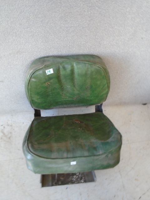 Swivel Boat Seat