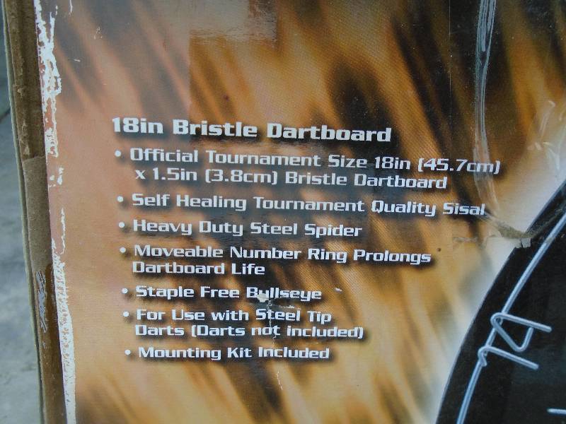 Bristle dart board -new