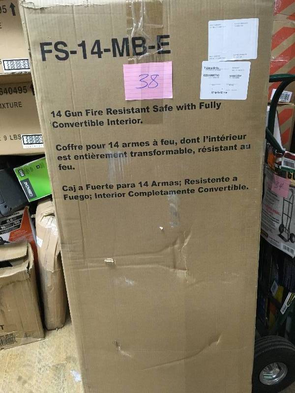 lot 38 image: Stack On FS-14-MB -E Black Matte 14 Gun Fire Safe not used