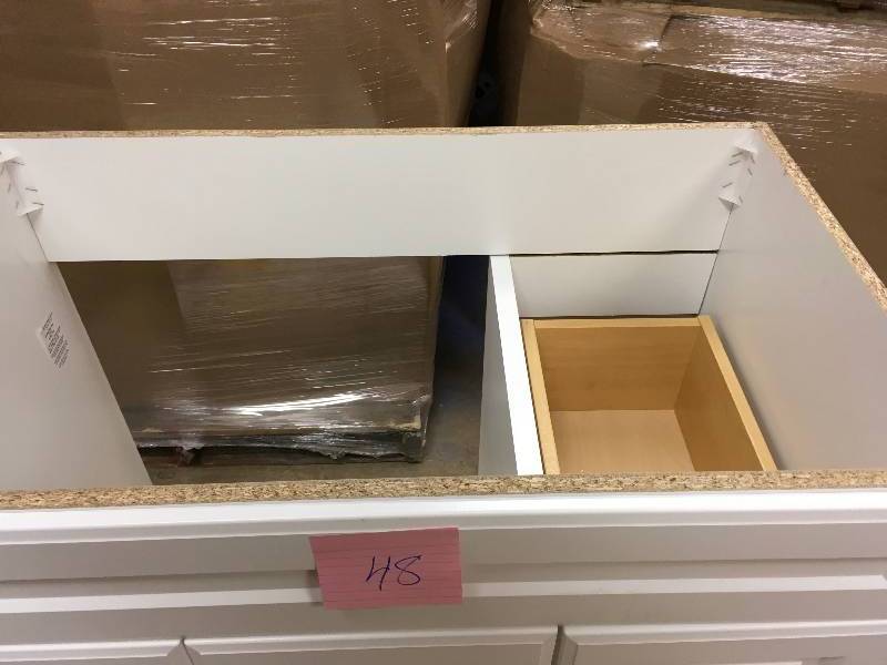 lot 48 image: Glacier Bay Glensford 36 in. Vanity in White not used damaged see pictures
