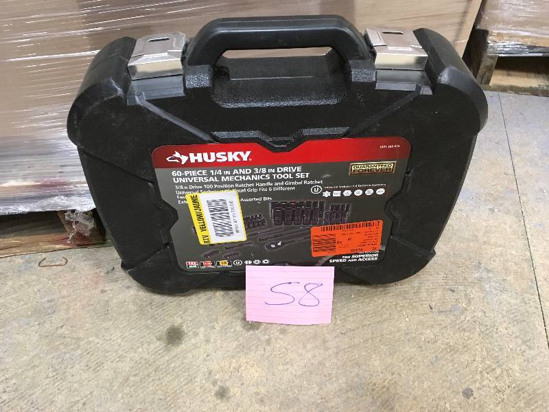 lot 58 image: Husky 38 in. Drive 100 - Postion Unerversal SAE and Metric Mechaics Tool Set (60 Piece) not used