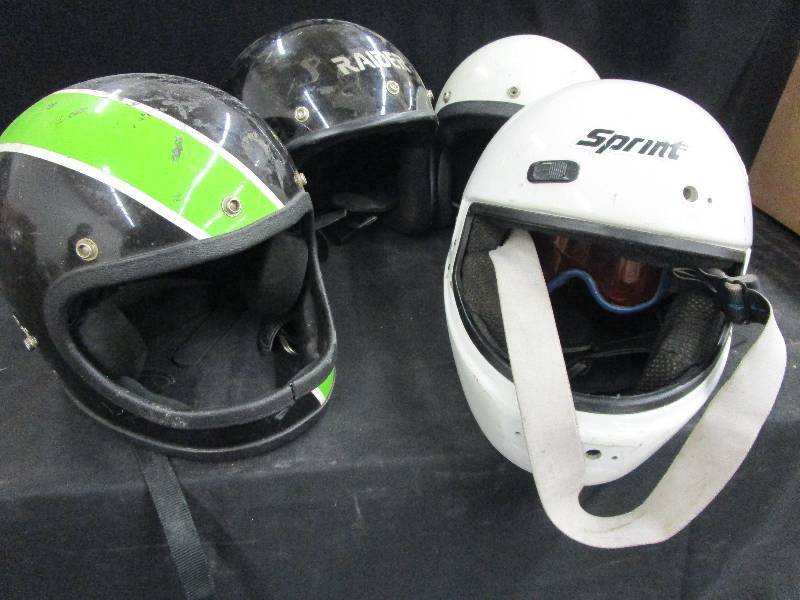 lot 26 image: Various Helmets