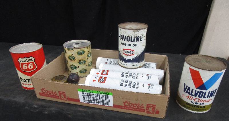 lot 88 image: Vintage Motor Oil(Full) & Grease, vintage solder paste & etc.